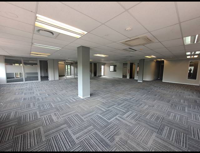 550M² OFFICE TO LET IN ILLOVO